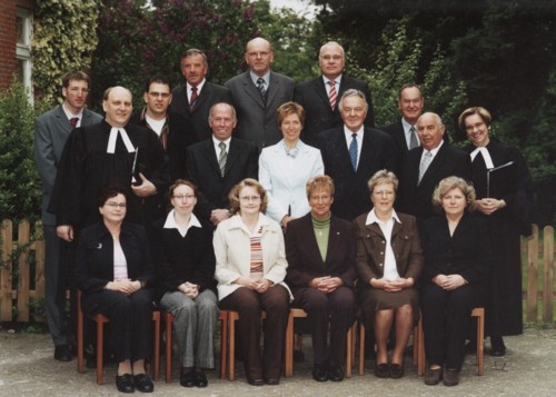 Alter und neuer Kirchenvorstand der Kirchengemeinde St. Victor